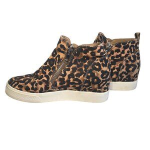 Steve Madden Leopard Print Wedge Sneakers With Side Zipper Closure Womens Size 8